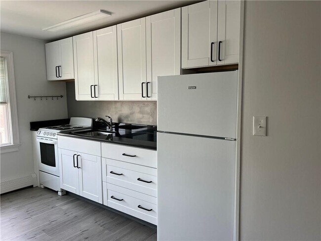 Photo - 38 Rhode Island Ave Unit 5