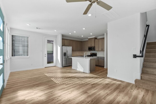 Photo - 3235 Loam Ln