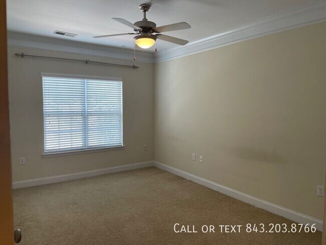 Photo - 1116 Basildon Rd