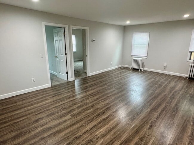 44 College Pl Unidad Jane Development Associates (C)-Apt. 19A