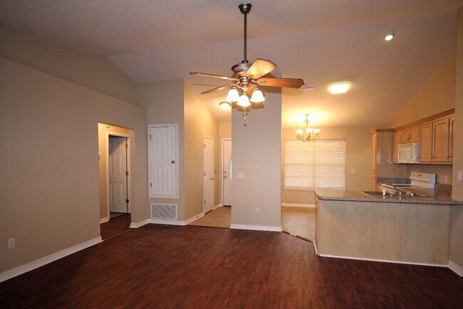 Photo - Central Milton 3-Bedroom Home in Top-Rated School District Minutes to I-10 & Whiting Field