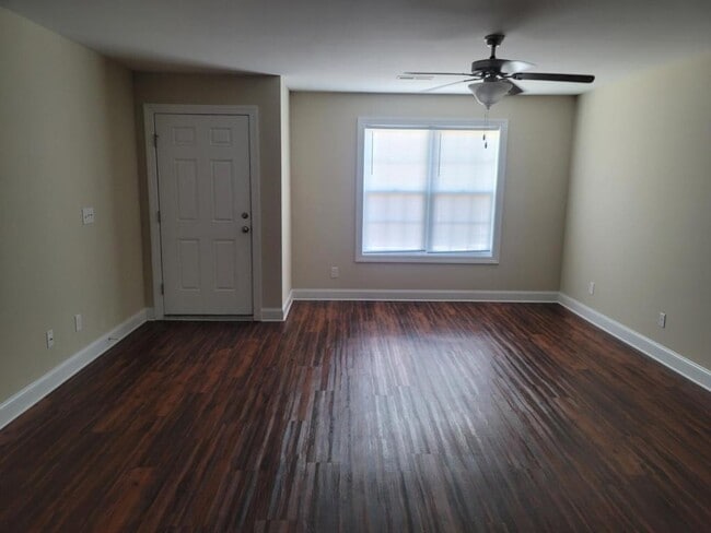 Photo - 2524 Brookville Dr