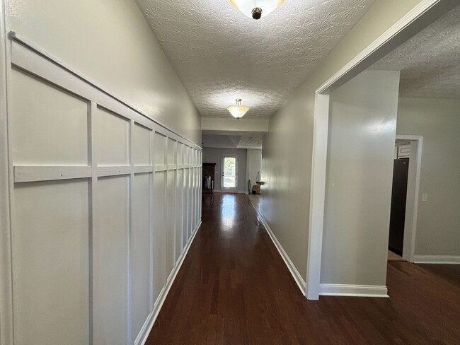 Photo - This Cute Home Is Everything You've Been Looking For! In A Quiet Subdivision With No Hoa