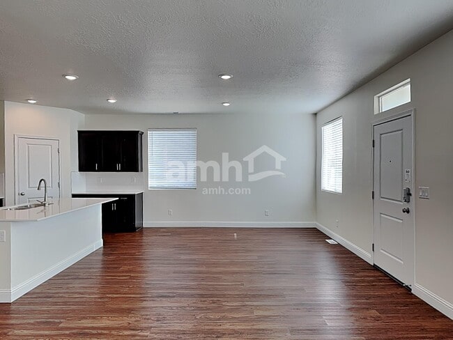 Photo - 5998 Verdigris Dr