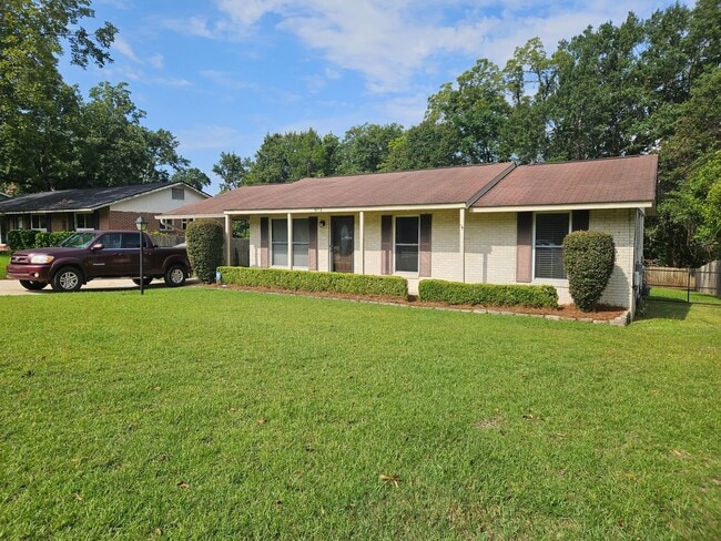 Building Photo - 873 Baxley Way