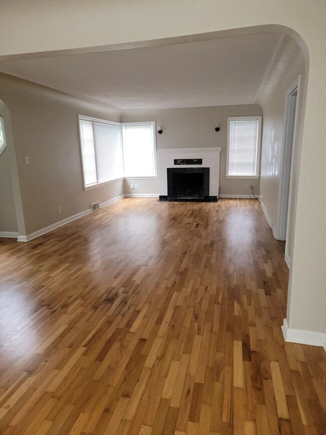 Photo - Charming, spacious Craftsman style Lakewood Home