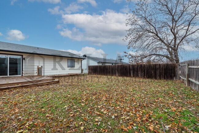 Photo - 8710 Lakeland Cir