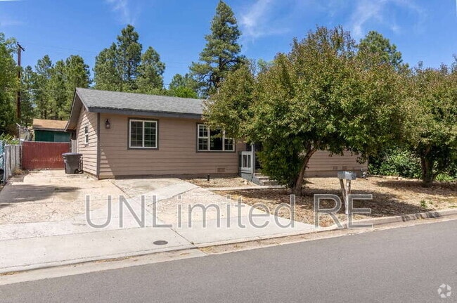 Building Photo - 216 E Zuni Dr Rental