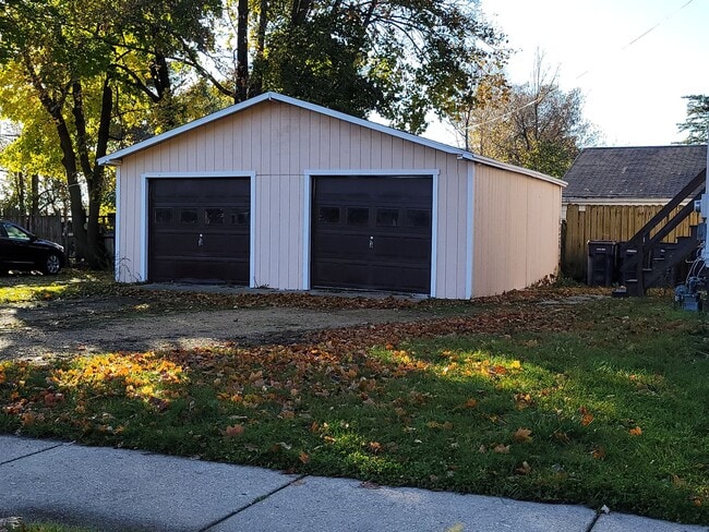 Photo - 603 Lincoln St Unidad Lower