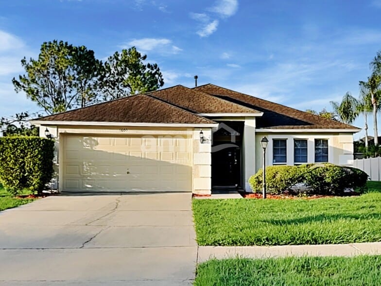 603 Copper Beech Blvd