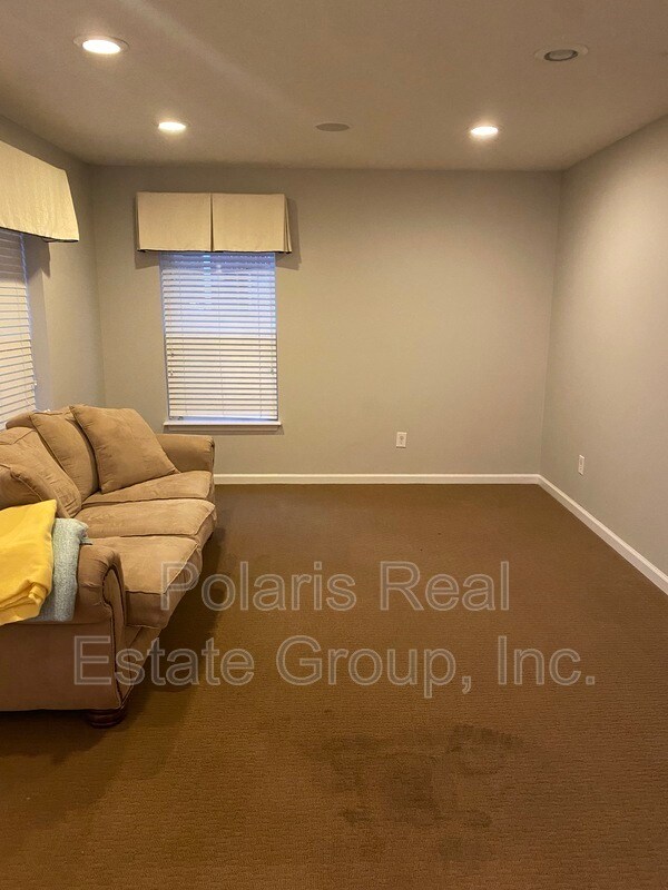 Photo - 11539 Reagan Dr