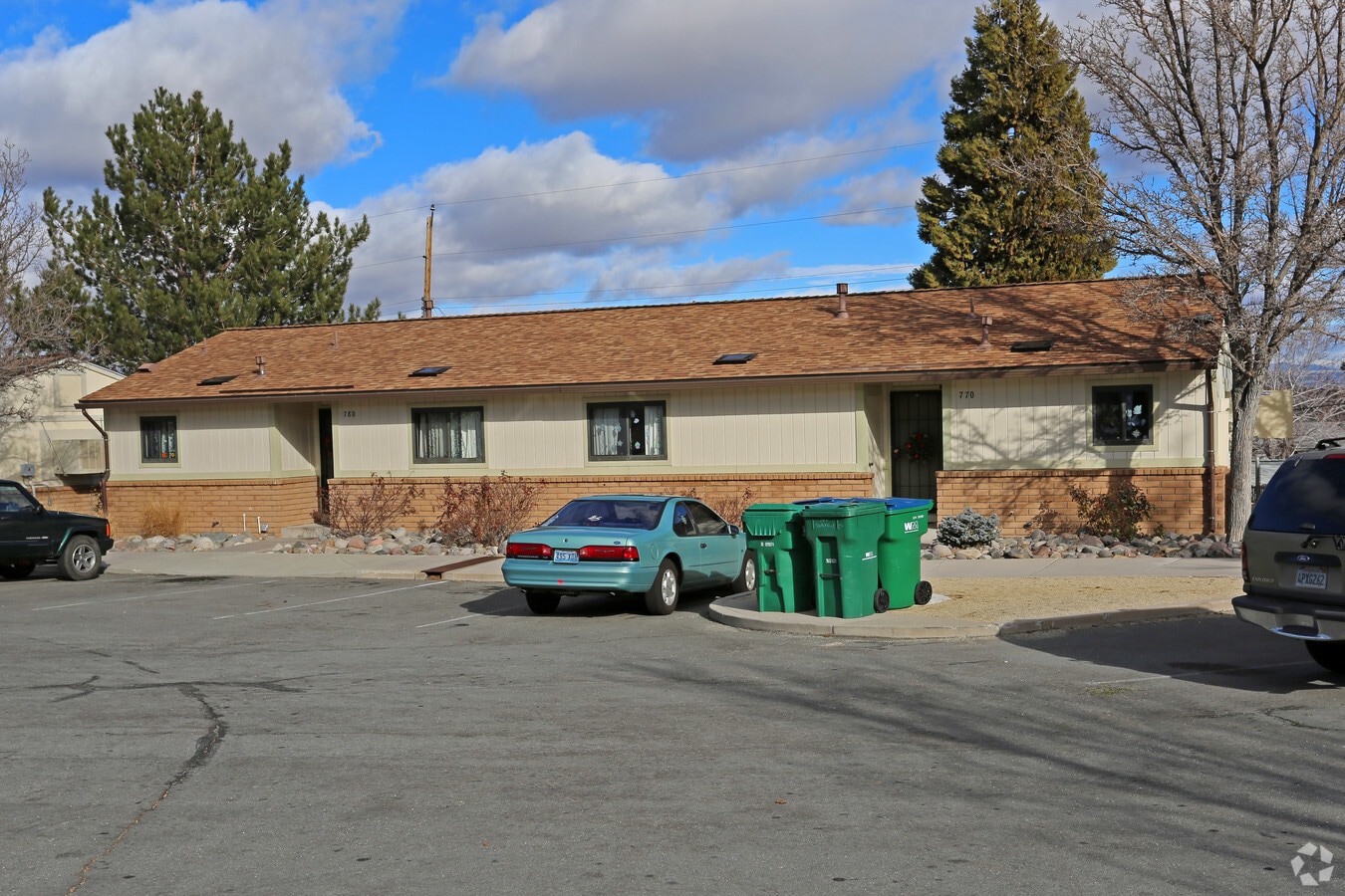 Photo - Essex Manor Apartments