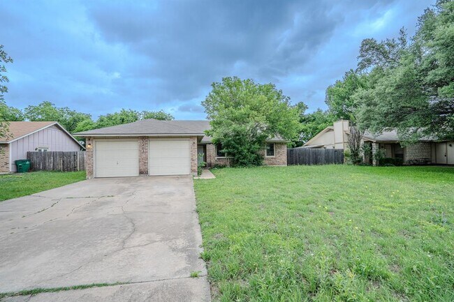 Photo - 12403 Tree Line Dr