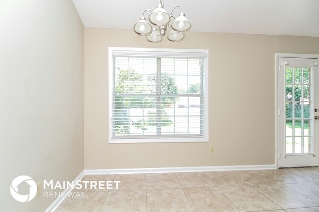 Photo - 2533 Jeffries Cove