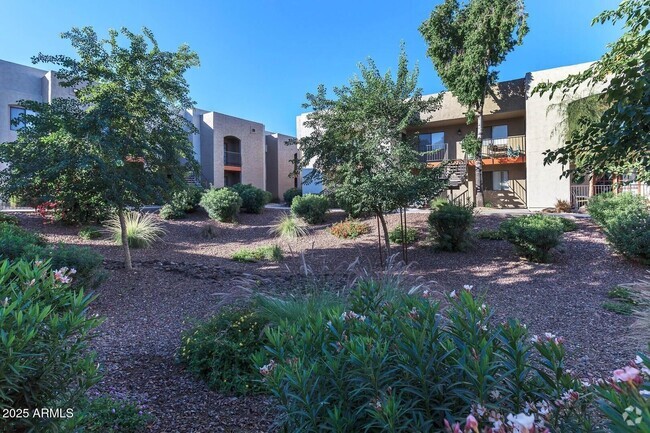 Building Photo - 12231 N 19th St Unit C Rental