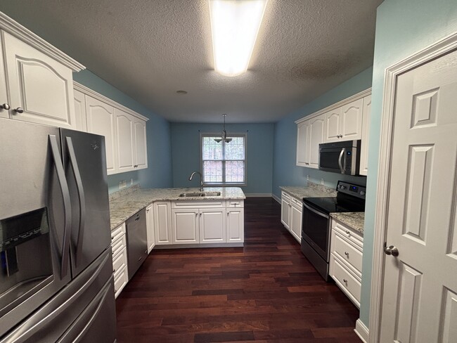 Photo - 305 Juniper Creek Blvd