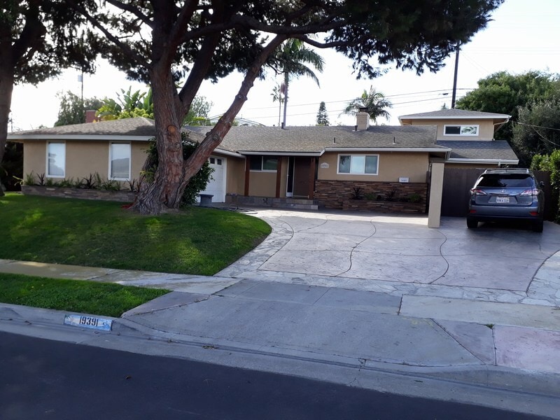 Photo - 19391 Newhaven Ln (Huntington Beach, CA)