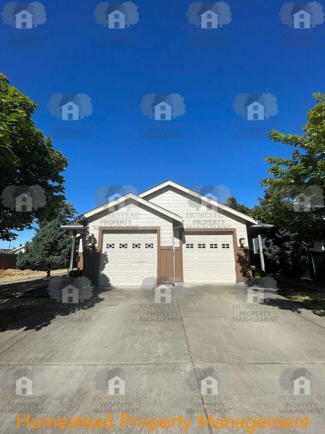 Building Photo - 168 Unit 472