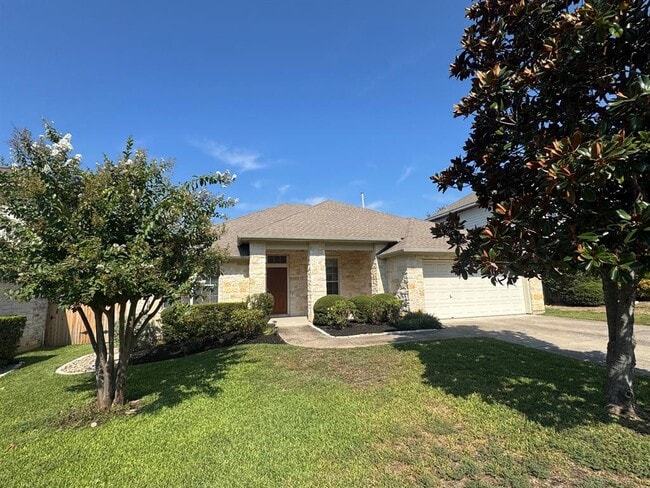 Building Photo - 9820 Savannah Ridge Dr Rental