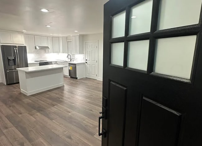 Photo - Beautiful Hayward 3/1! Please read entire ad for viewings