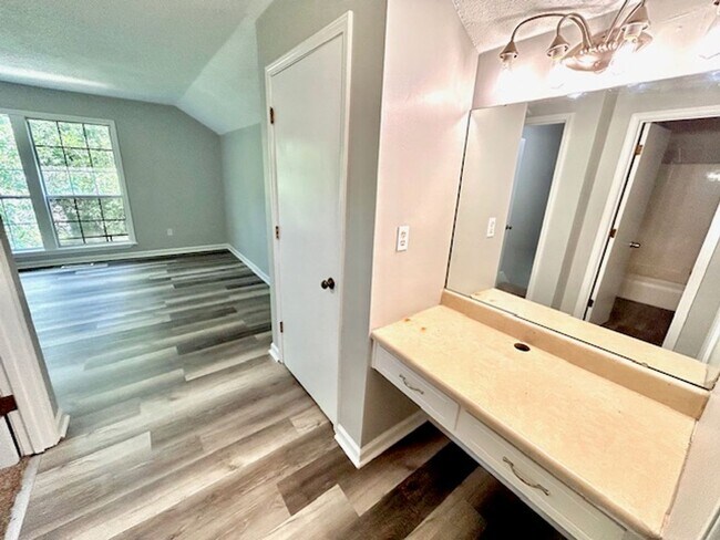Photo - 9024 Mahogany Row SE Unit 9024 Mahogany Row D