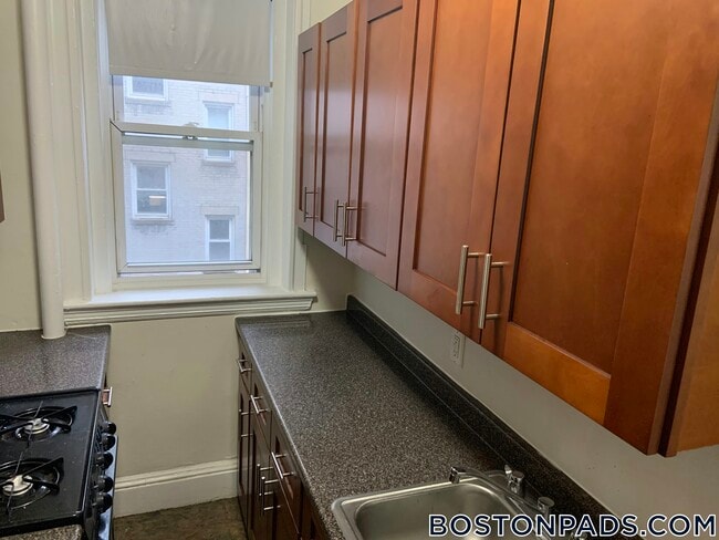 Photo - 1175 Boylston St Unidad 17