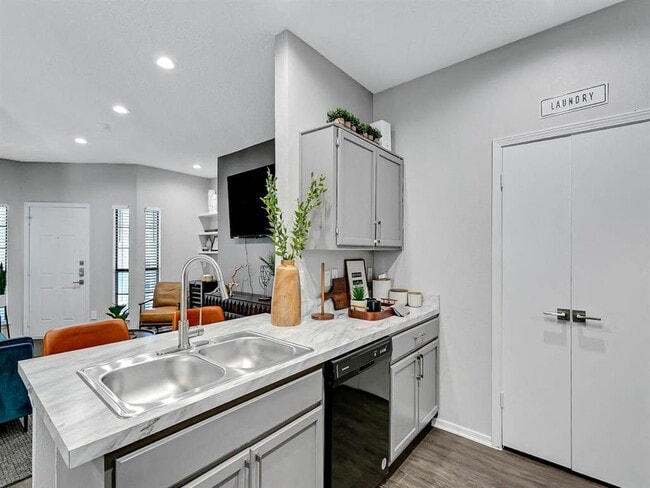 Photo - Westover on 80