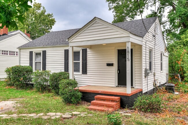 Photo - 1815 McDowell St