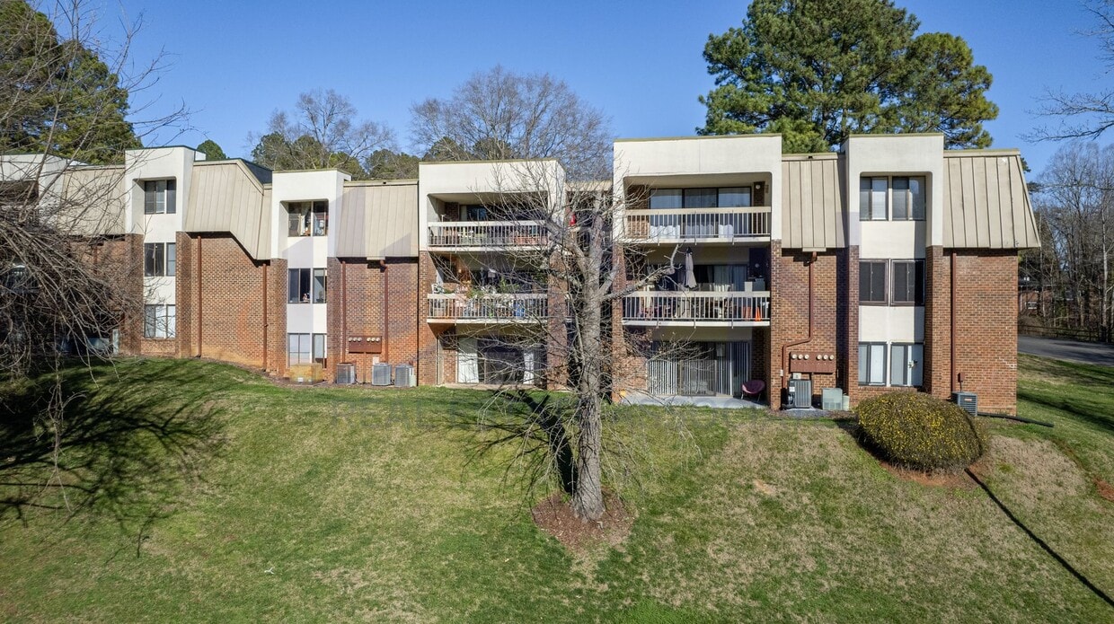 Charming 2-Bedroom Condo for Rent in Chape... - Charming 2-Bedroom Condo for Rent in Chape...