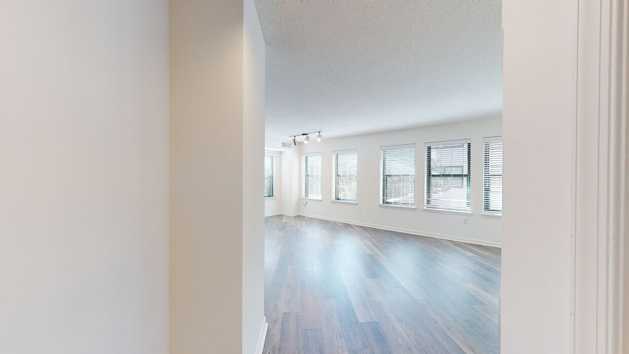 Photo - 1301 Thomas Circle Apartments