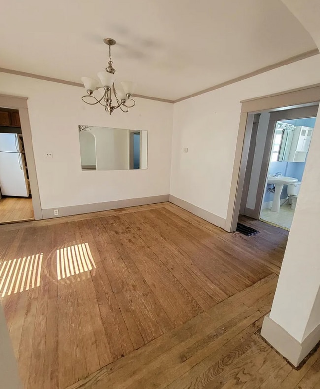 Photo - 1608 Kent St