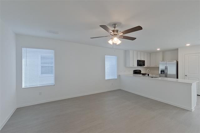 Photo - 831 Ginkgo Wy House