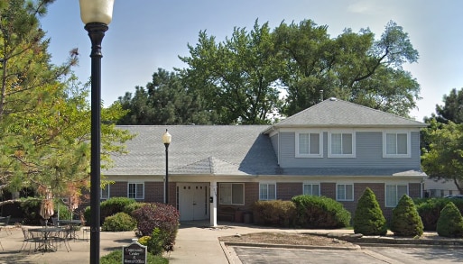 Photo - Lyons Grove Apartments