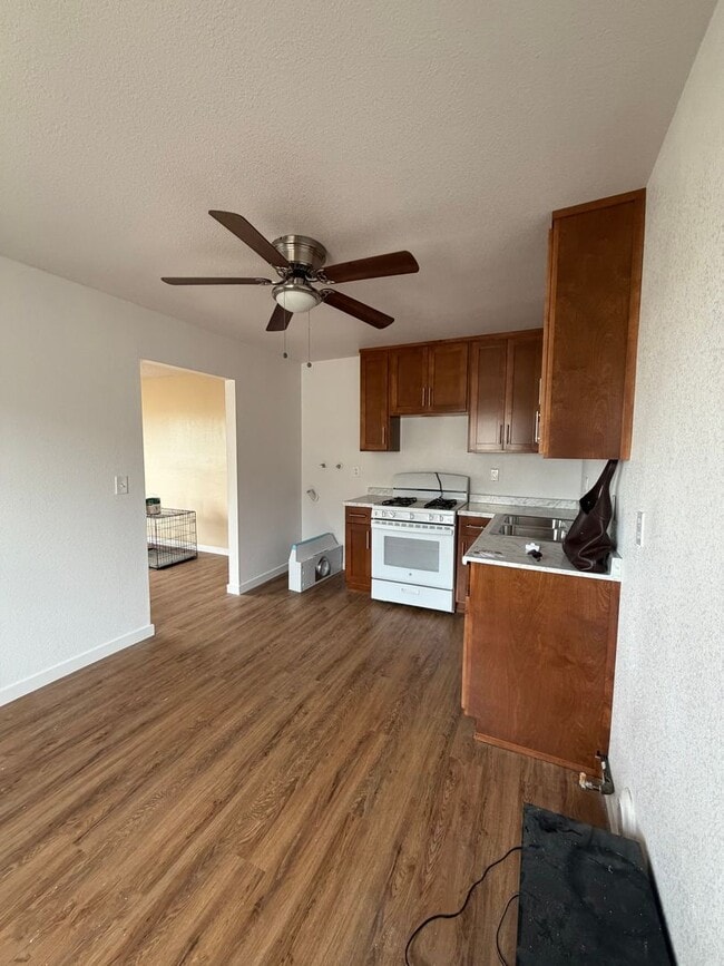 Photo - 3068 E Gage Ave Unit B