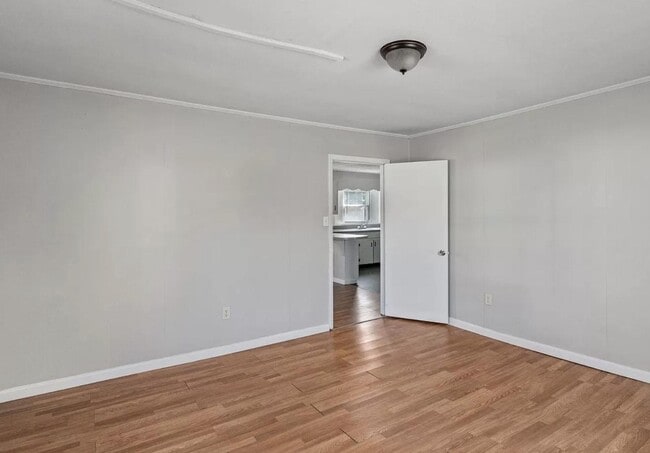 Photo - 1605 Collinston Dr