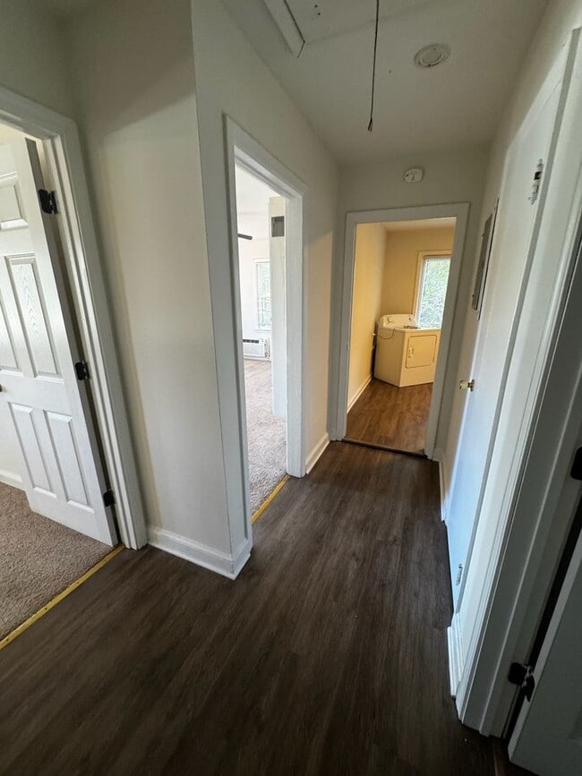 Photo - Perfectly sized 2 bedroom 1 bath