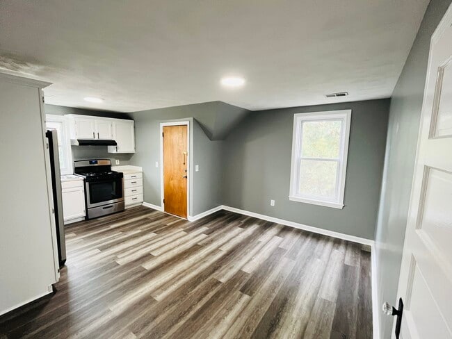 Photo - 1186 Riverside Ave Unit Waterview