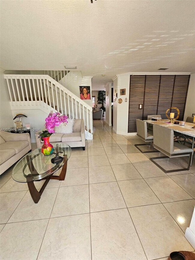 Photo - 16435 SW 96th Terrace