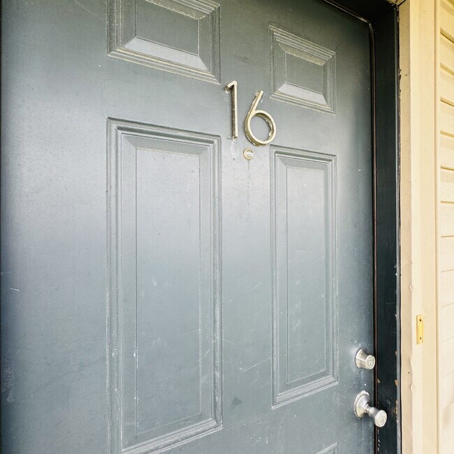 Photo - Spacious 2-Bedroom | 1 Bathroom Apartment at The Legacy in Nederland, TX! Unidad 16