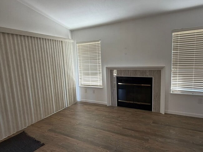 Photo - 38695 Huntington Cir