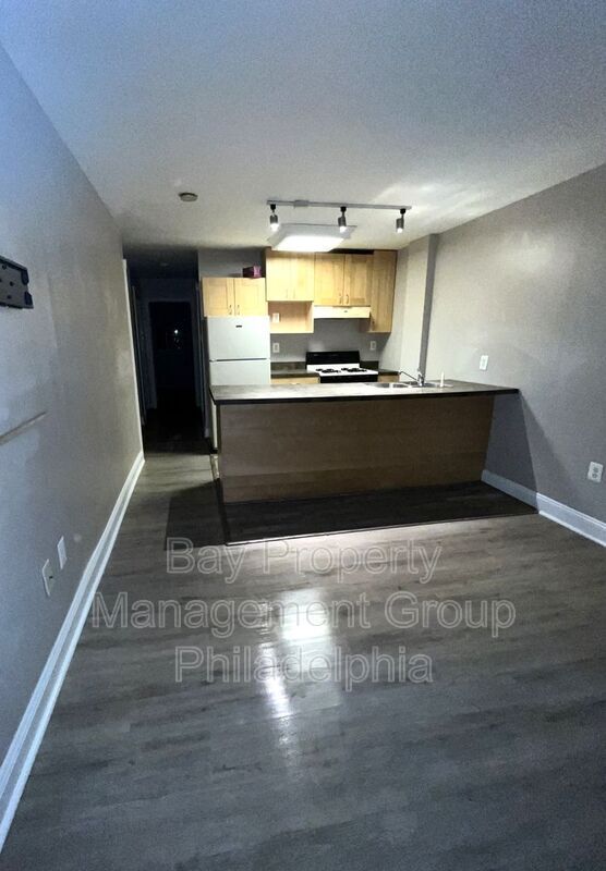 Photo - 422 W Spencer St Unit 1