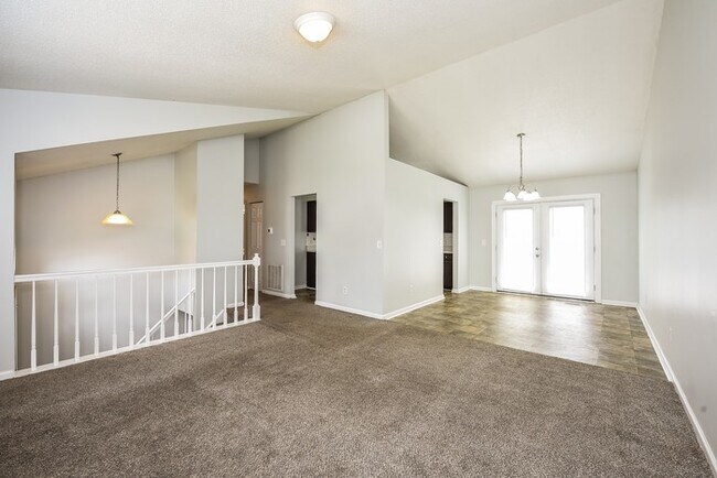 Photo - Captivating Home in Columbia