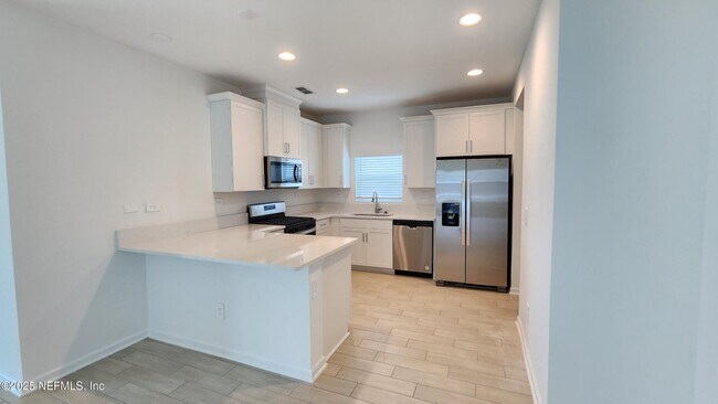 Photo - 97 Carbonell Pl