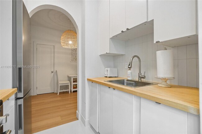 Photo - 750 Española Wy Unidad 6