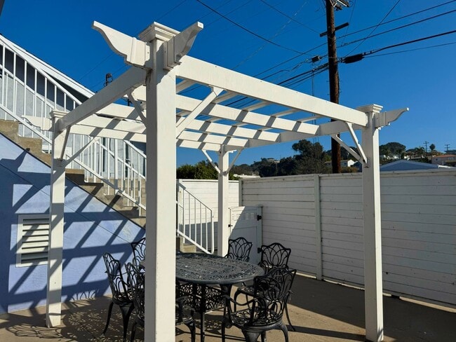 Photo - 1336-38 Knoxville St Unit 1336 Knoxville