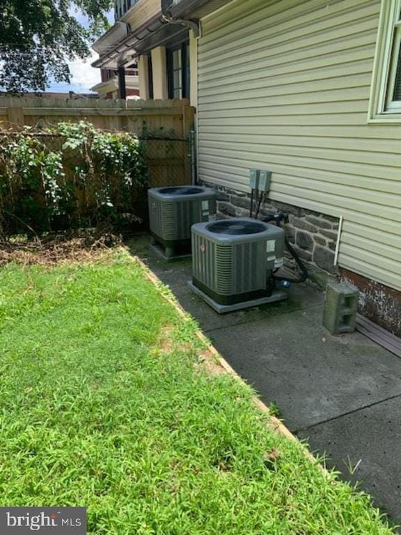 Photo - 2045 N 63rd St