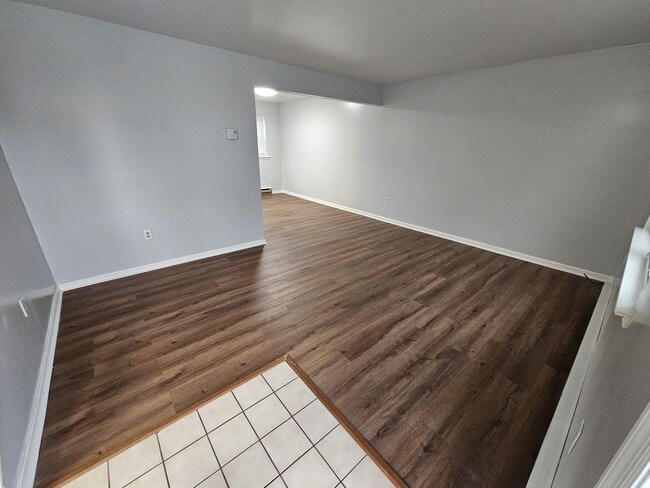 Photo - 450 Garland Cir