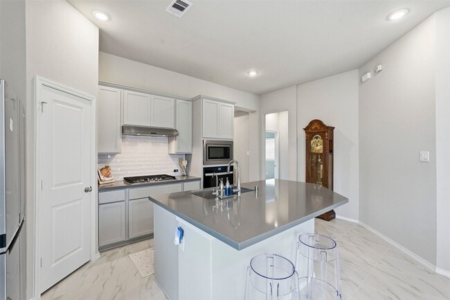 Photo - 10526 Cabot Trl