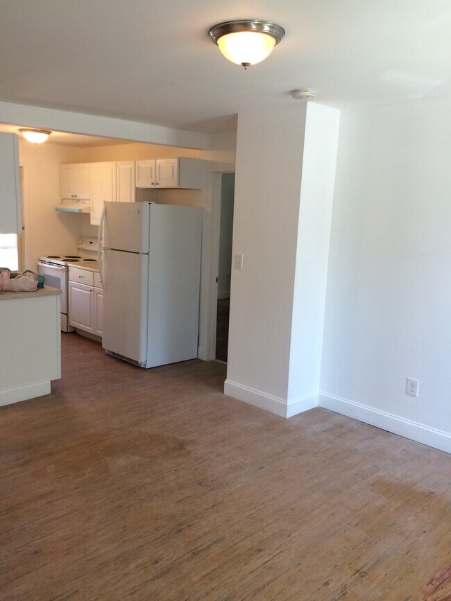 93 1/2 Lake St Unidad 1
