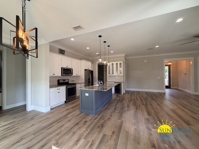 Photo - Elegant 4-Bedroom Home in Elliot Point with multiple neighborhood parks!